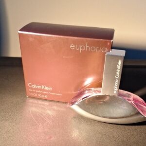 Calvin Klein Euphoria Pink and Silver Perfume